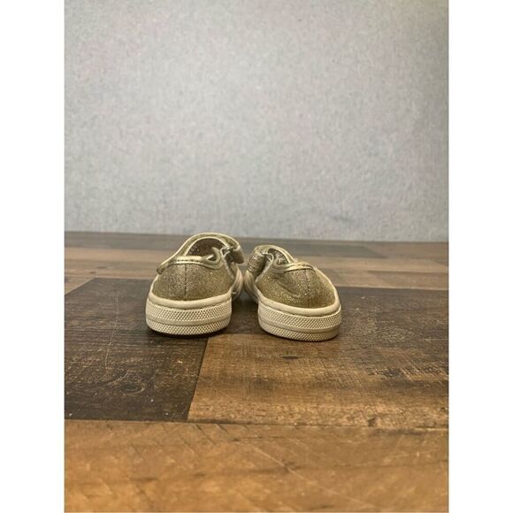 Children’s Place Little Kids 4 Sparkle Glitter Faux Leather Slip On Kitten Shoes - Picture 4 of 11